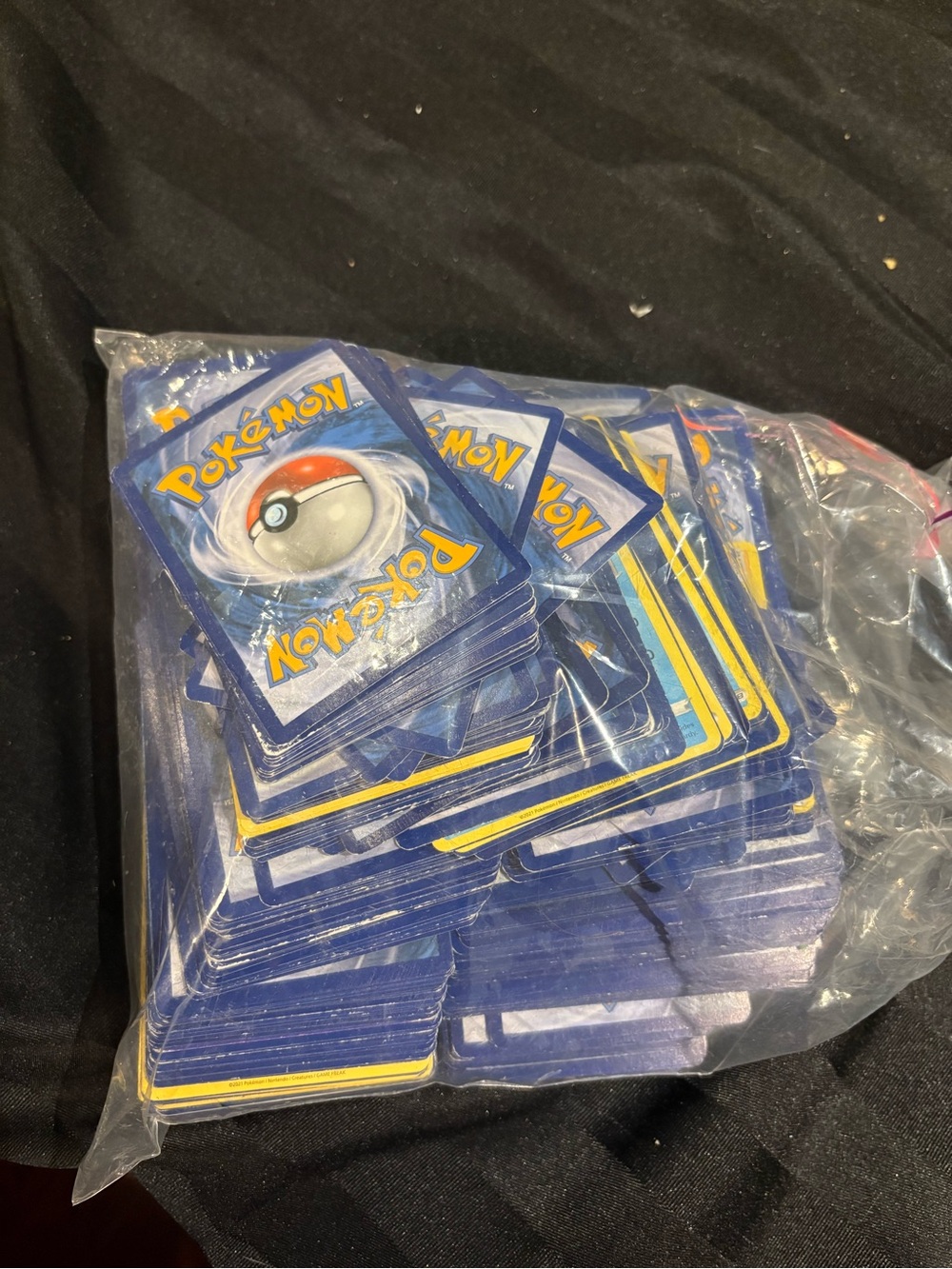 Trading Card Bundle - Pokémon